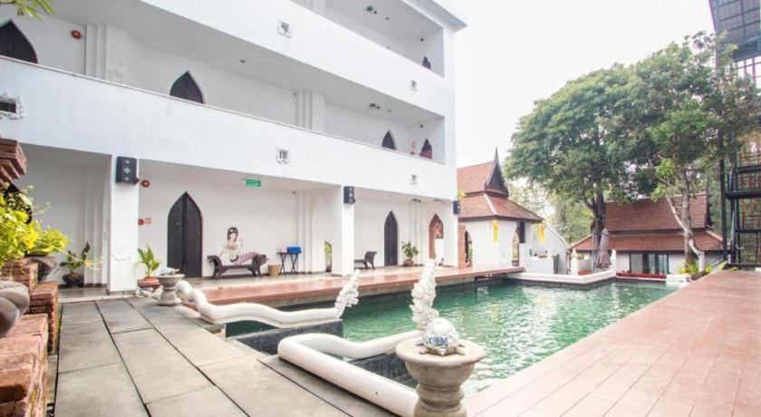 Gudi Boutique Resort Chiang Mai Bagian luar foto